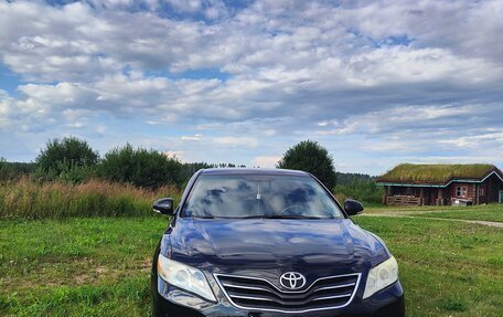 Toyota Camry, 2011 год, 1 400 000 рублей, 1 фотография