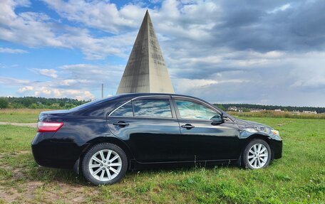 Toyota Camry, 2011 год, 1 400 000 рублей, 3 фотография