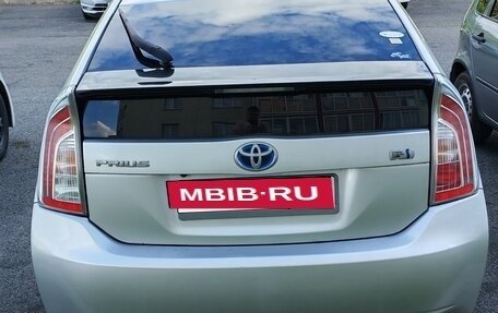 Toyota Prius, 2012 год, 1 300 000 рублей, 7 фотография