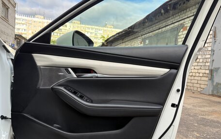 Mazda 3, 2020 год, 1 820 000 рублей, 10 фотография