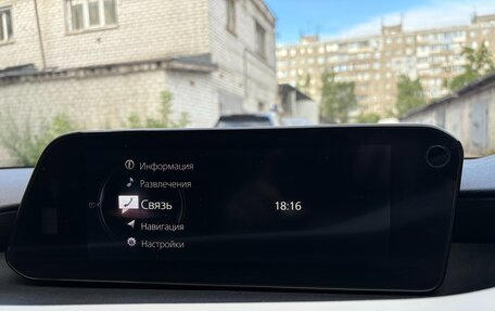 Mazda 3, 2020 год, 1 820 000 рублей, 30 фотография