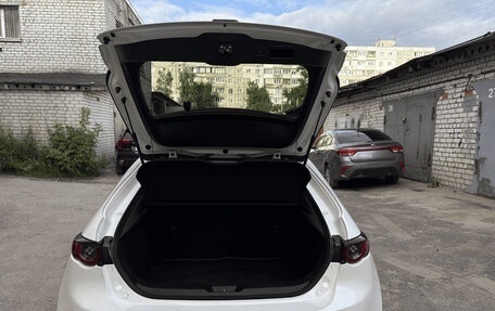 Mazda 3, 2020 год, 1 820 000 рублей, 22 фотография
