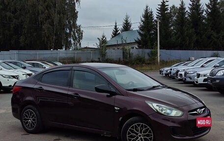 Hyundai Solaris II рестайлинг, 2012 год, 649 000 рублей, 1 фотография