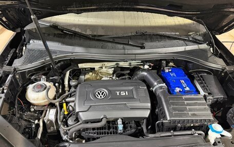 Volkswagen Tiguan II, 2018 год, 2 300 000 рублей, 11 фотография