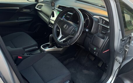 Honda Fit III, 2019 год, 1 350 000 рублей, 4 фотография
