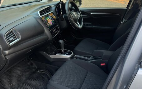 Honda Fit III, 2019 год, 1 350 000 рублей, 5 фотография