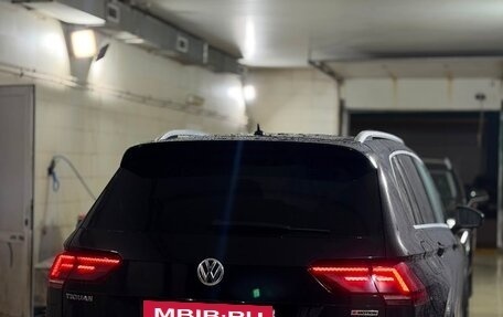 Volkswagen Tiguan II, 2018 год, 2 300 000 рублей, 9 фотография