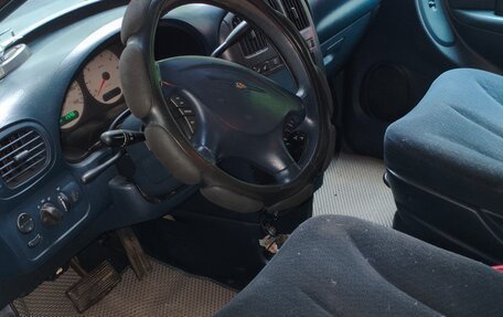 Chrysler Town & Country IV, 2002 год, 700 000 рублей, 14 фотография