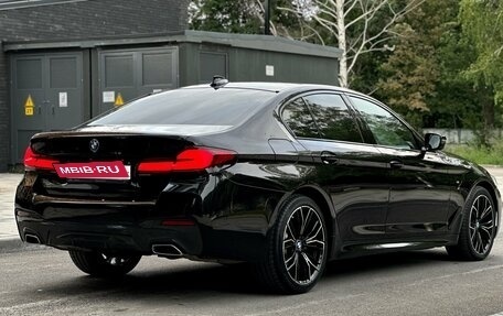 BMW 5 серия, 2021 год, 4 390 000 рублей, 8 фотография