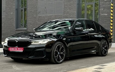 BMW 5 серия, 2021 год, 4 390 000 рублей, 5 фотография