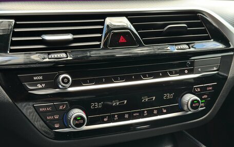 BMW 5 серия, 2021 год, 4 390 000 рублей, 28 фотография