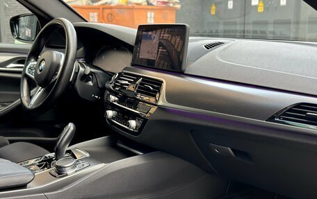 BMW 5 серия, 2021 год, 4 390 000 рублей, 25 фотография