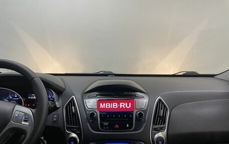 Hyundai ix35 I рестайлинг, 2013 год, 1 399 000 рублей, 15 фотография