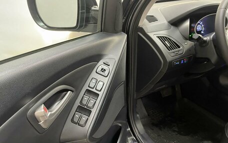 Hyundai ix35 I рестайлинг, 2013 год, 1 399 000 рублей, 17 фотография