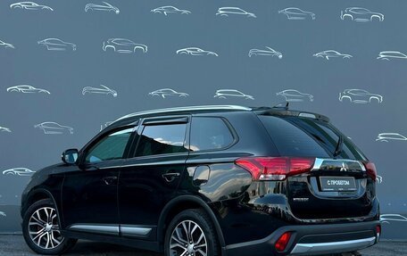 Mitsubishi Outlander III рестайлинг 3, 2018 год, 1 898 600 рублей, 4 фотография