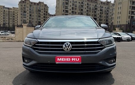 Volkswagen Jetta VII, 2018 год, 1 780 000 рублей, 1 фотография