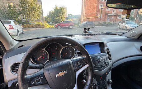 Chevrolet Cruze II, 2012 год, 530 000 рублей, 4 фотография