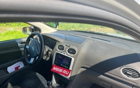 Ford Focus II рестайлинг, 2005 год, 310 000 рублей, 10 фотография
