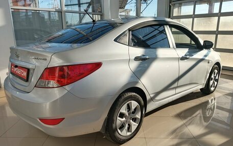 Hyundai Solaris II рестайлинг, 2012 год, 599 000 рублей, 3 фотография