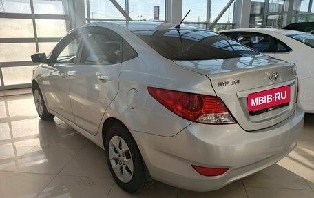 Hyundai Solaris II рестайлинг, 2012 год, 599 000 рублей, 4 фотография