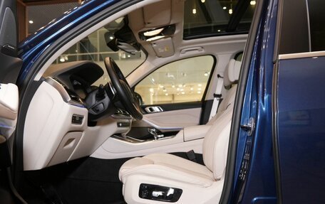 BMW X5, 2019 год, 6 900 000 рублей, 11 фотография