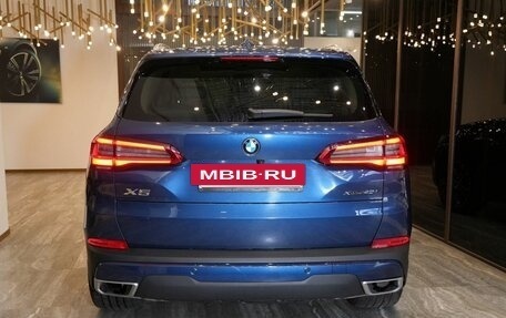 BMW X5, 2019 год, 6 900 000 рублей, 4 фотография