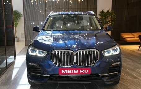 BMW X5, 2019 год, 6 900 000 рублей, 3 фотография