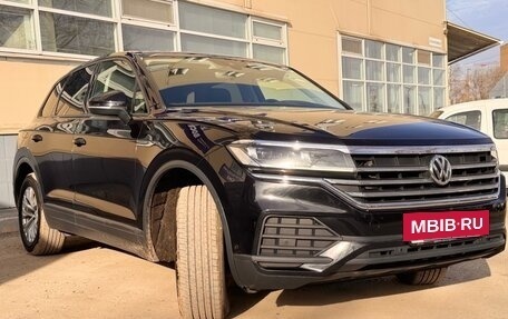Volkswagen Touareg III, 2018 год, 3 550 000 рублей, 4 фотография