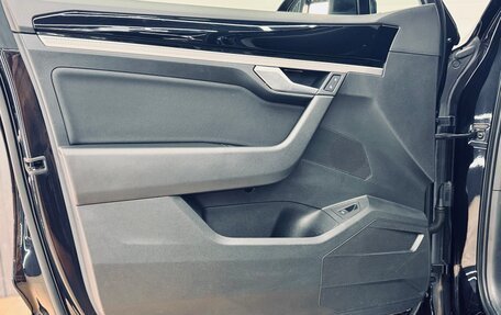 Volkswagen Touareg III, 2018 год, 3 550 000 рублей, 23 фотография