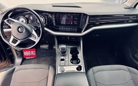 Volkswagen Touareg III, 2018 год, 3 550 000 рублей, 27 фотография
