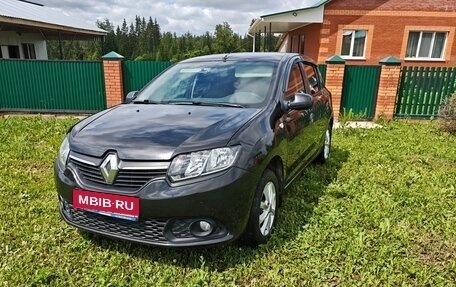 Renault Sandero II рестайлинг, 2014 год, 620 000 рублей, 1 фотография