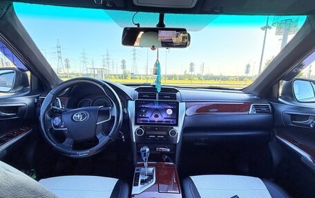 Toyota Camry, 2012 год, 1 560 000 рублей, 7 фотография