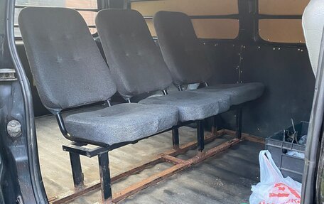 Hyundai H-1 II рестайлинг, 2006 год, 395 000 рублей, 14 фотография