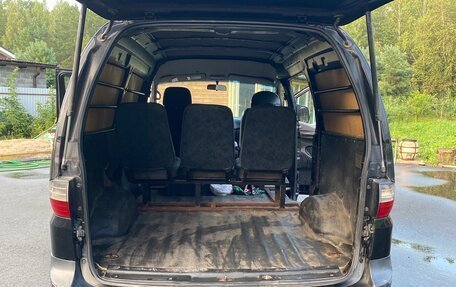 Hyundai H-1 II рестайлинг, 2006 год, 395 000 рублей, 16 фотография