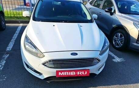 Ford Focus III, 2015 год, 939 000 рублей, 2 фотография
