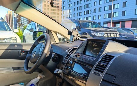 Toyota Prius, 2008 год, 720 000 рублей, 8 фотография