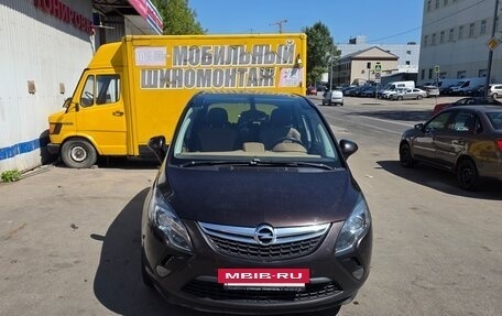 Opel Zafira C рестайлинг, 2013 год, 1 250 000 рублей, 11 фотография