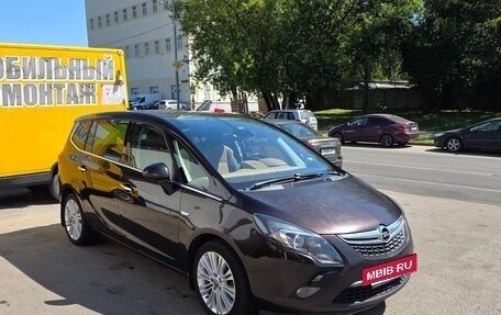Opel Zafira C рестайлинг, 2013 год, 1 250 000 рублей, 10 фотография