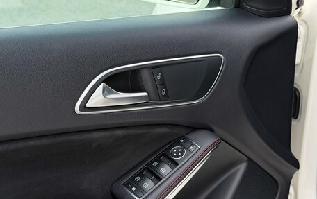 Mercedes-Benz A-Класс, 2015 год, 1 690 000 рублей, 23 фотография