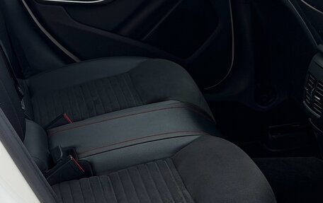 Mercedes-Benz A-Класс, 2015 год, 1 690 000 рублей, 37 фотография