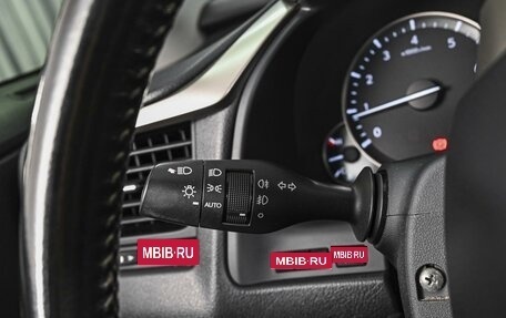 Lexus RX IV рестайлинг, 2016 год, 3 225 000 рублей, 16 фотография