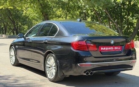 BMW 5 серия, 2014 год, 2 390 000 рублей, 3 фотография