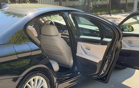 BMW 5 серия, 2014 год, 2 390 000 рублей, 11 фотография