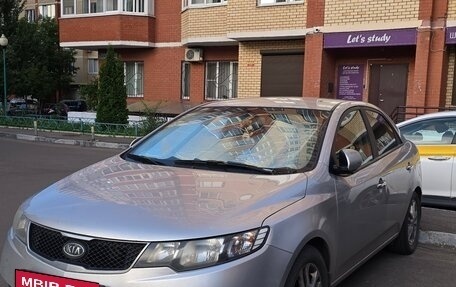 KIA Cerato III, 2010 год, 650 000 рублей, 1 фотография