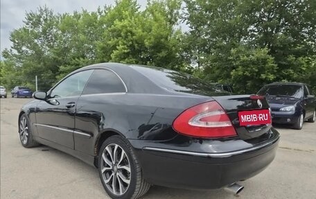 Mercedes-Benz CLK-Класс, 2004 год, 630 000 рублей, 4 фотография