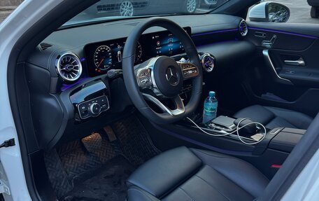 Mercedes-Benz A-Класс, 2022 год, 3 200 000 рублей, 9 фотография
