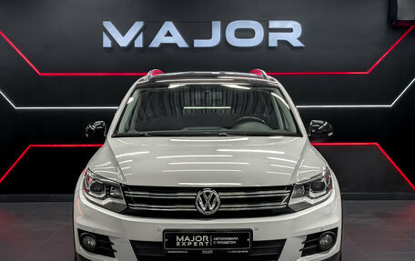 Volkswagen Tiguan I, 2016 год, 1 850 000 рублей, 2 фотография