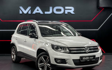 Volkswagen Tiguan I, 2016 год, 1 850 000 рублей, 3 фотография