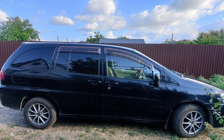 Nissan Liberty, 2004 год, 400 000 рублей, 2 фотография