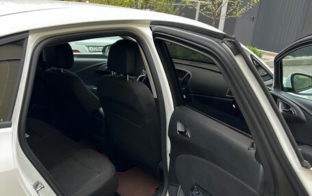 Opel Astra J, 2013 год, 750 000 рублей, 8 фотография